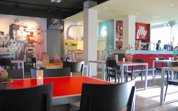 Imagen del bar/restaurante del Hotel Het Paleis Groningen. Foto 2
