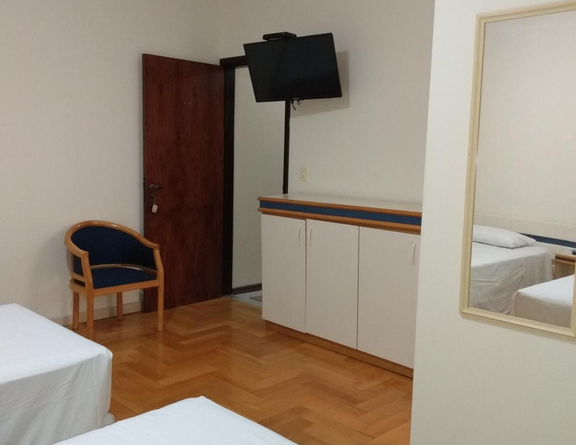 Imagen general del Hotel Hetropolis. Foto 11
