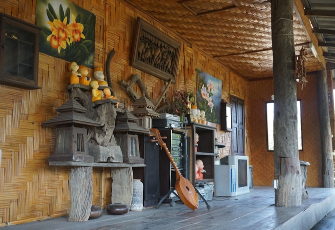 Imagen de los interiores del Hotel Heuandok Euang Resort. Foto 18