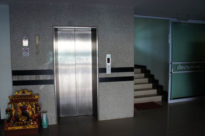 Imagen de la habitación del Hotel Heuang Chaleun. Foto 9
