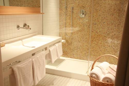 Imagen de la habitación del Hotel Heubad. Foto 13