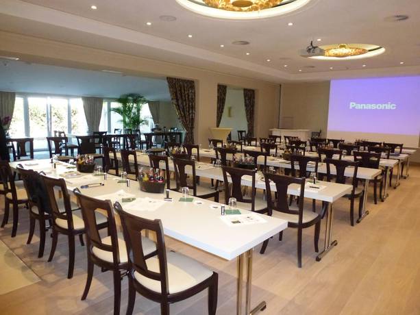 Imagen del bar/restaurante del Hotel Heuboden Landhaus Blum. Foto 4