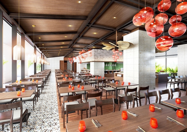 Imagen del bar/restaurante del Hotel Hewitt Resort Naha. Foto 2