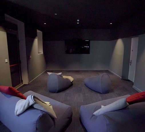 Imagen de los interiores del Hotel Heyday Student Living. Foto 17