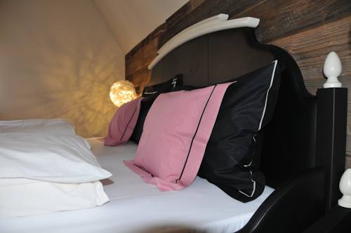 Imagen de la habitación del Hotel Hezelhof. Foto 6