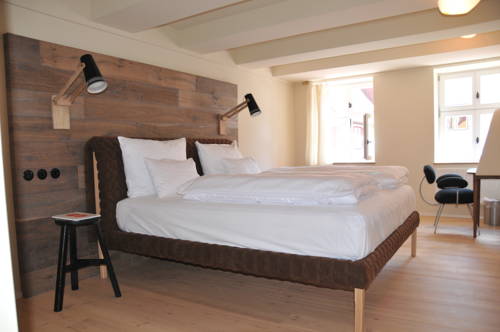 Imagen de la habitación del Hotel Hezelhof. Foto 16