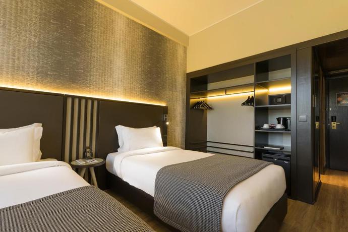 Imagen general del Hotel Hf Fénix Lisboa. Foto 19