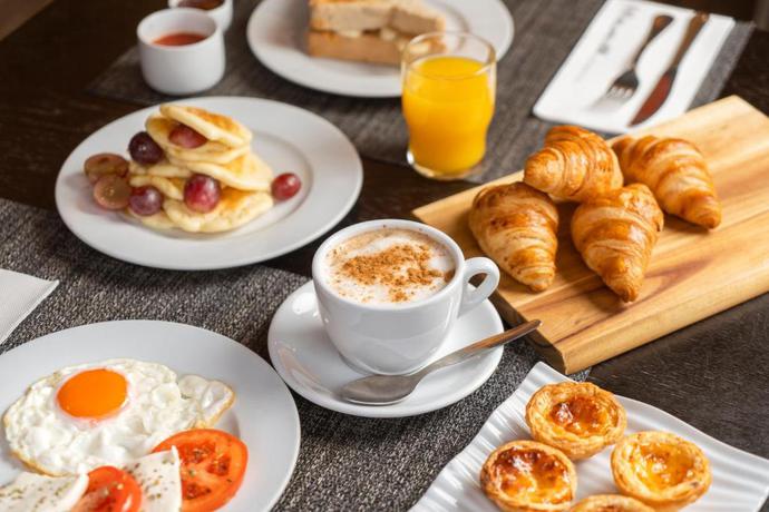 Imagen general del Hotel Hf Fénix Porto. Foto 9