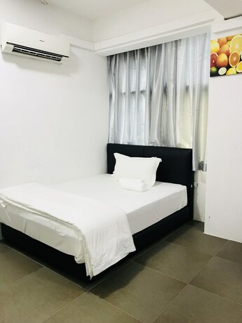 Imagen de la habitación del Hotel H-hotel. Foto 14