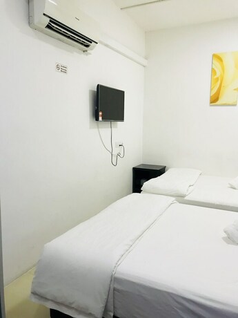 Imagen de la habitación del Hotel H-hotel. Foto 15