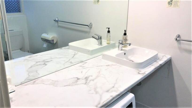 Imagen general del Hotel Hi 5 Luxury Holiday Apartments. Foto 12