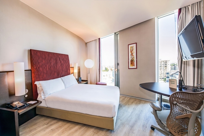 Imagen de la habitación del Hotel Hi Bari. Foto 3