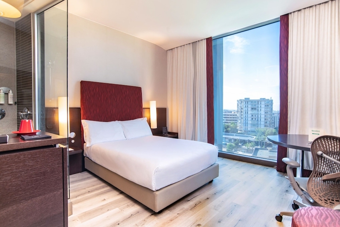 Imagen de la habitación del Hotel Hi Bari. Foto 6