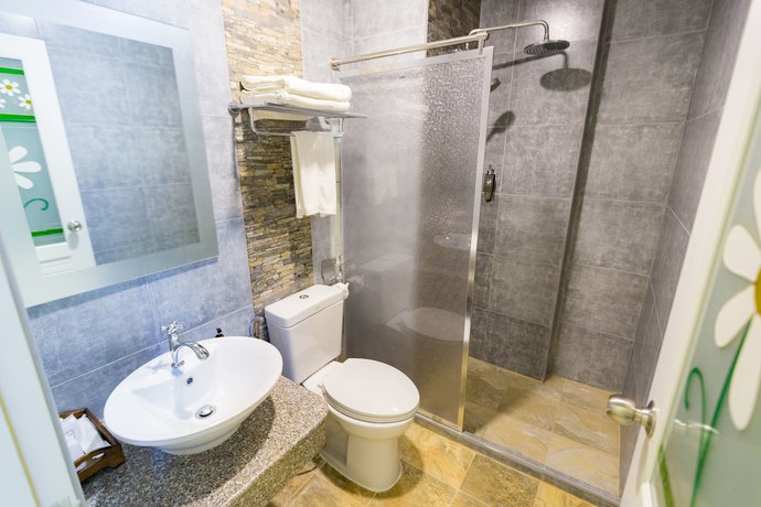 Imagen de la habitación del Hotel Hi Chiangrai. Foto 16