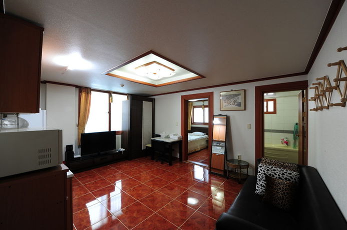 Imagen de la habitación del Hotel Hi. Foto 4