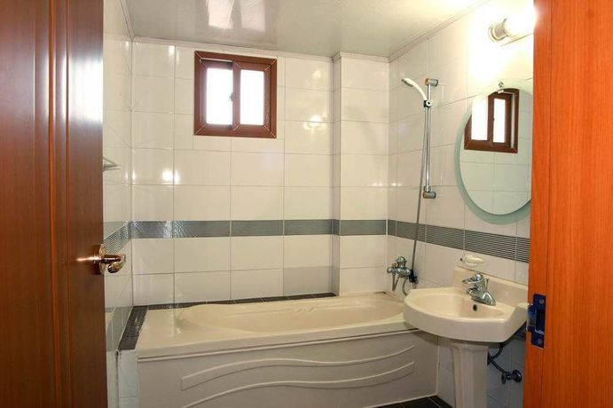 Imagen de la habitación del Hotel Hi. Foto 8