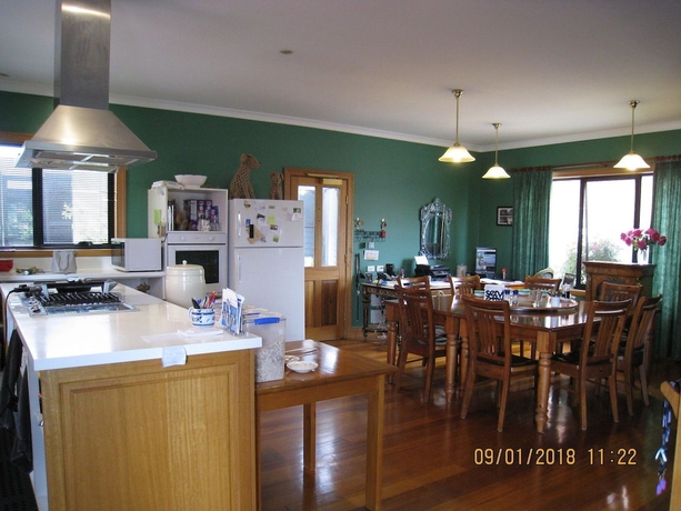 Imagen de la habitación del Hotel Hi George Bed and Breakfast. Foto 13