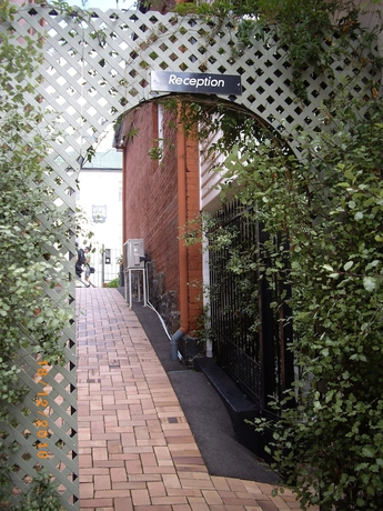 Imagen general del Hotel Hi George Bed and Breakfast. Foto 3