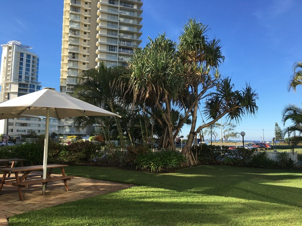 Imagen de los exteriores del Hotel Hi Ho Beach Apartments. Foto 8