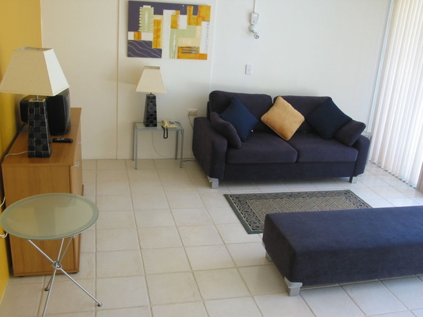Imagen de los interiores del Hotel Hi Ho Beach Apartments. Foto 12