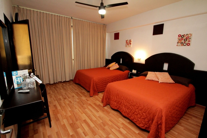 Imagen de la habitación del Hotel Hi Impala. Foto 5