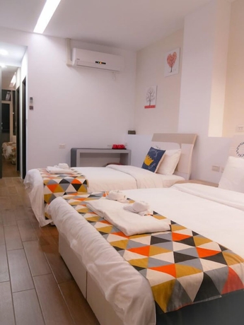 Imagen de la habitación del Hotel Hi Inn. Foto 8