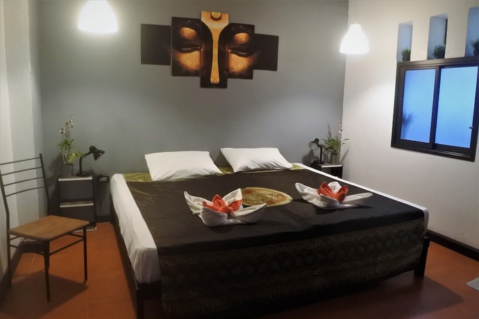 Imagen de la habitación del Hotel Hi Karon Beach. Foto 10