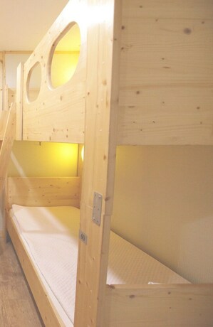 Imagen general del Hotel Hi Korea Guest House - Hostel, Caters To Women. Foto 11