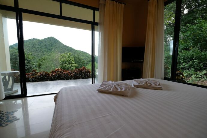 Imagen general del Hotel Hi - Scene Resort. Foto 3