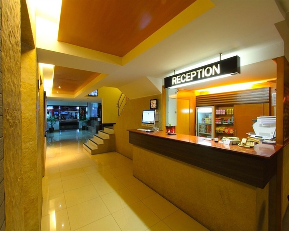 Imagen de los interiores del Hotel Hi Season. Foto 11