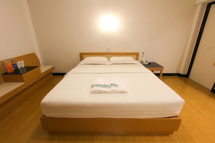 Imagen de la habitación del Hotel Hi Season. Foto 7