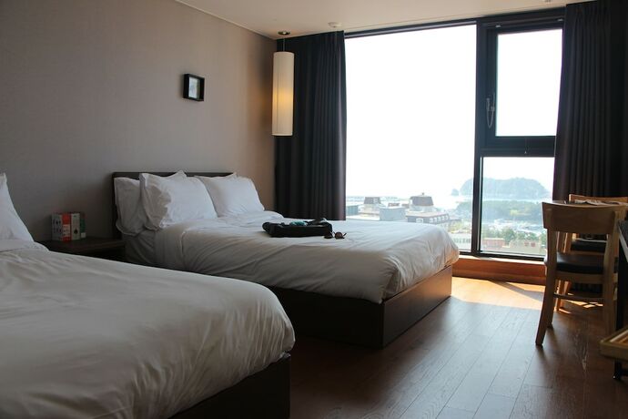 Imagen general del Hotel Hi, Seogwipo. Foto 7
