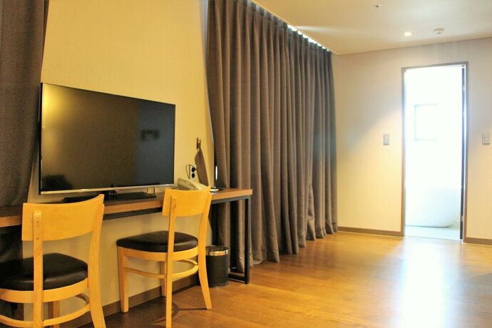 Imagen general del Hotel Hi, Seogwipo. Foto 9