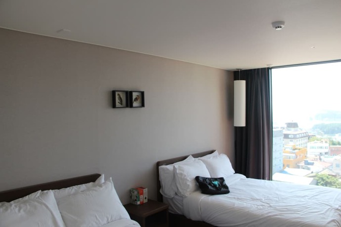 Imagen general del Hotel Hi, Seogwipo. Foto 10