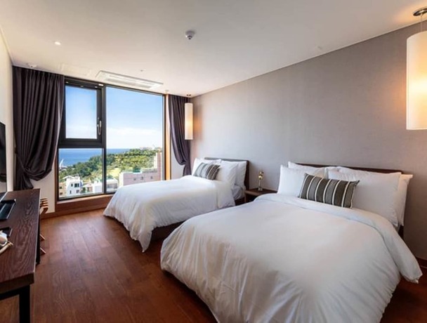 Imagen de la habitación del Hotel Hi, Seogwipo. Foto 26