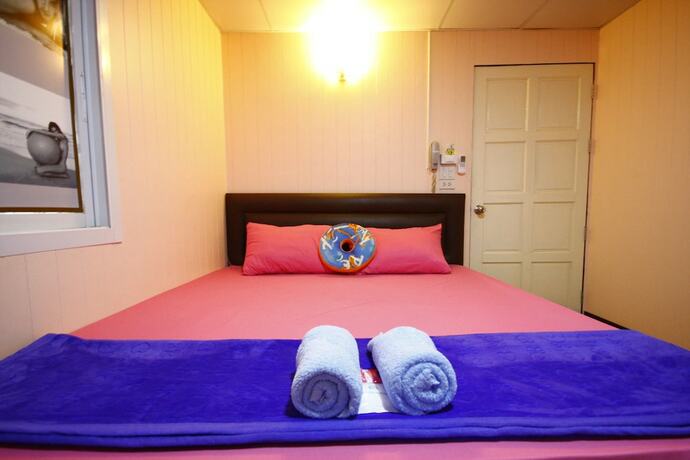 Imagen de la habitación del Hotel Hi Tech Resort. Foto 19