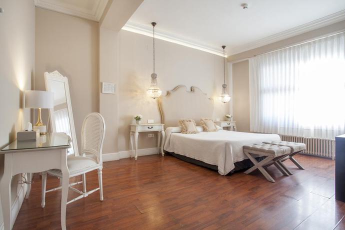 Imagen de la habitación del Hotel Hi Valencia Boutique. Foto 4