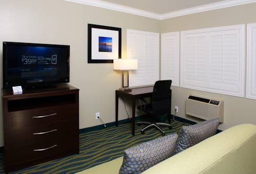 Imagen de la habitación del Hotel Hi View Inn and Suites. Foto 4