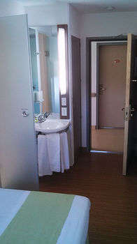 Imagen de los interiores del Hotel Hi Zapopan. Foto 15