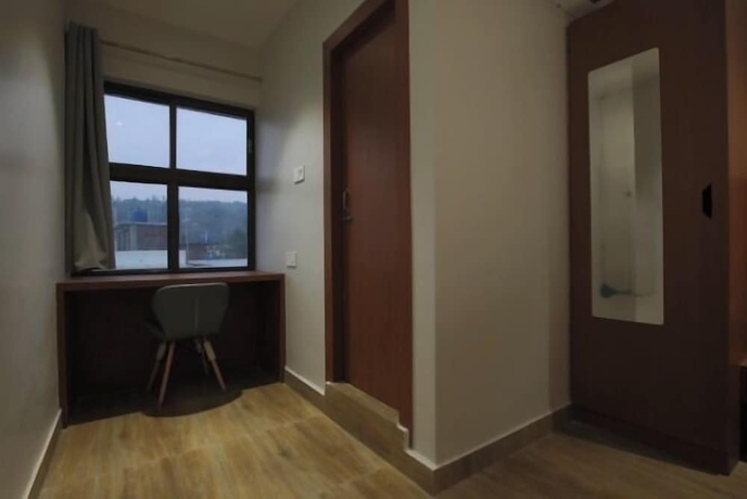 Imagen de los interiores del Hotel Hi city Inn Near ISBT. Foto 15
