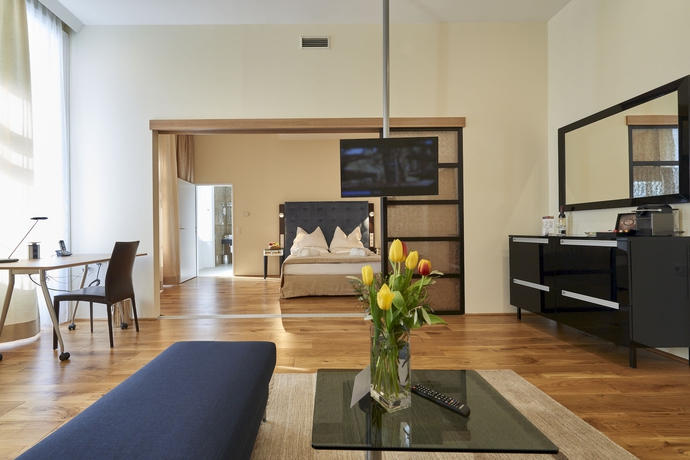 Imagen de la habitación del Hotel HiLight Suites. Foto 5