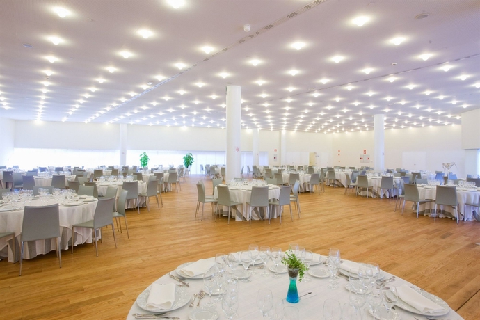 Imagen de los interiores del Hotel Hiberus. Foto 8