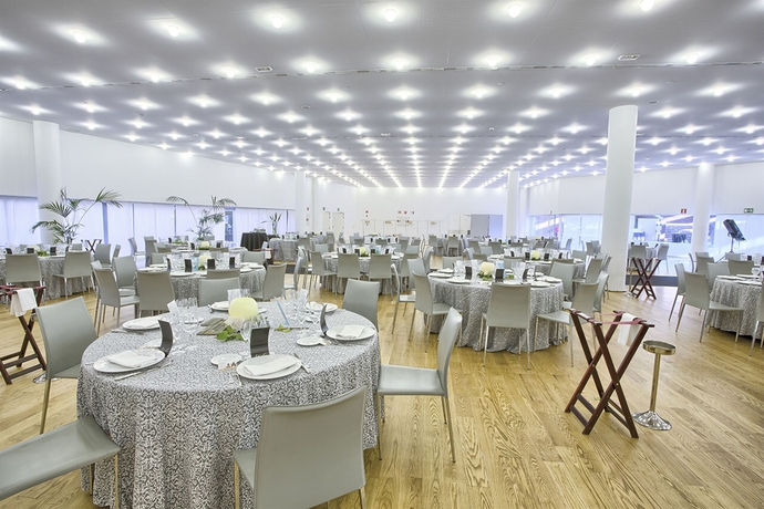 Imagen de los interiores del Hotel Hiberus. Foto 9