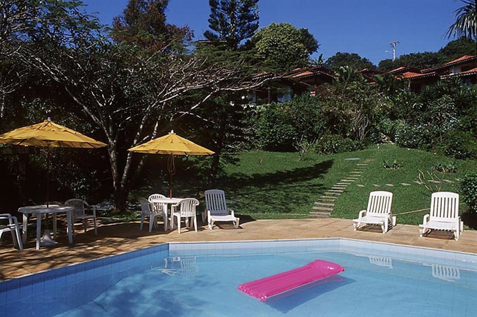 Imagen de la piscina del Hotel Hibiscus Beach Pousada. Foto 14