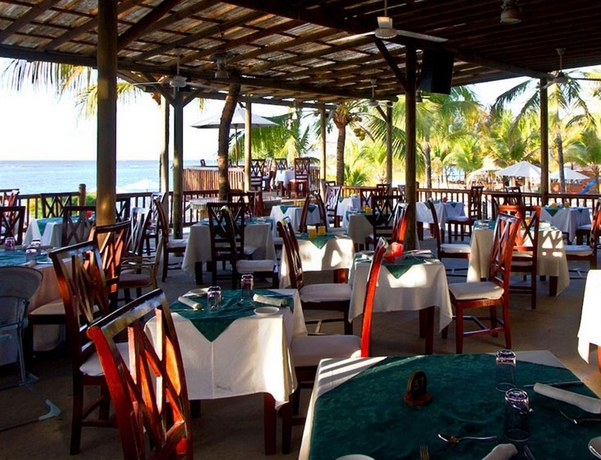 Imagen del bar/restaurante del Hotel Hibiscus Boutique. Foto 3