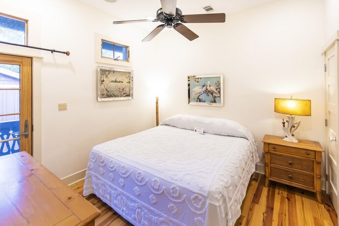 Imagen de la habitación del Hotel Hibiscus Coffee and Guesthouse. Foto 11