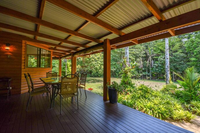 Imagen del bar/restaurante del Hotel Hibiscus Lodge Bed and Breakfast. Foto 16
