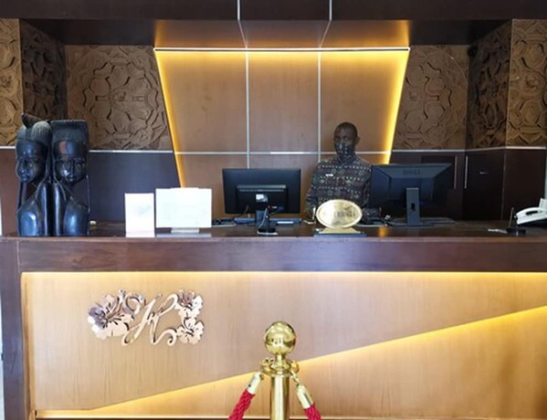 Imagen de los interiores del Hotel Hibiscus Louis. Foto 14