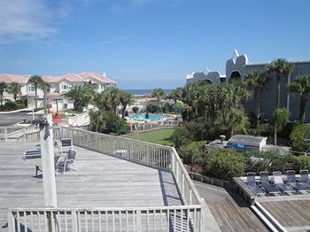Imagen general del Hotel Hibiscus Oceanfront Resort. Foto 3