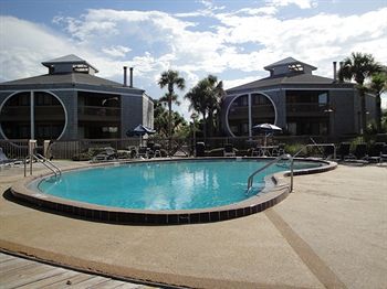 Imagen general del Hotel Hibiscus Oceanfront Resort. Foto 15